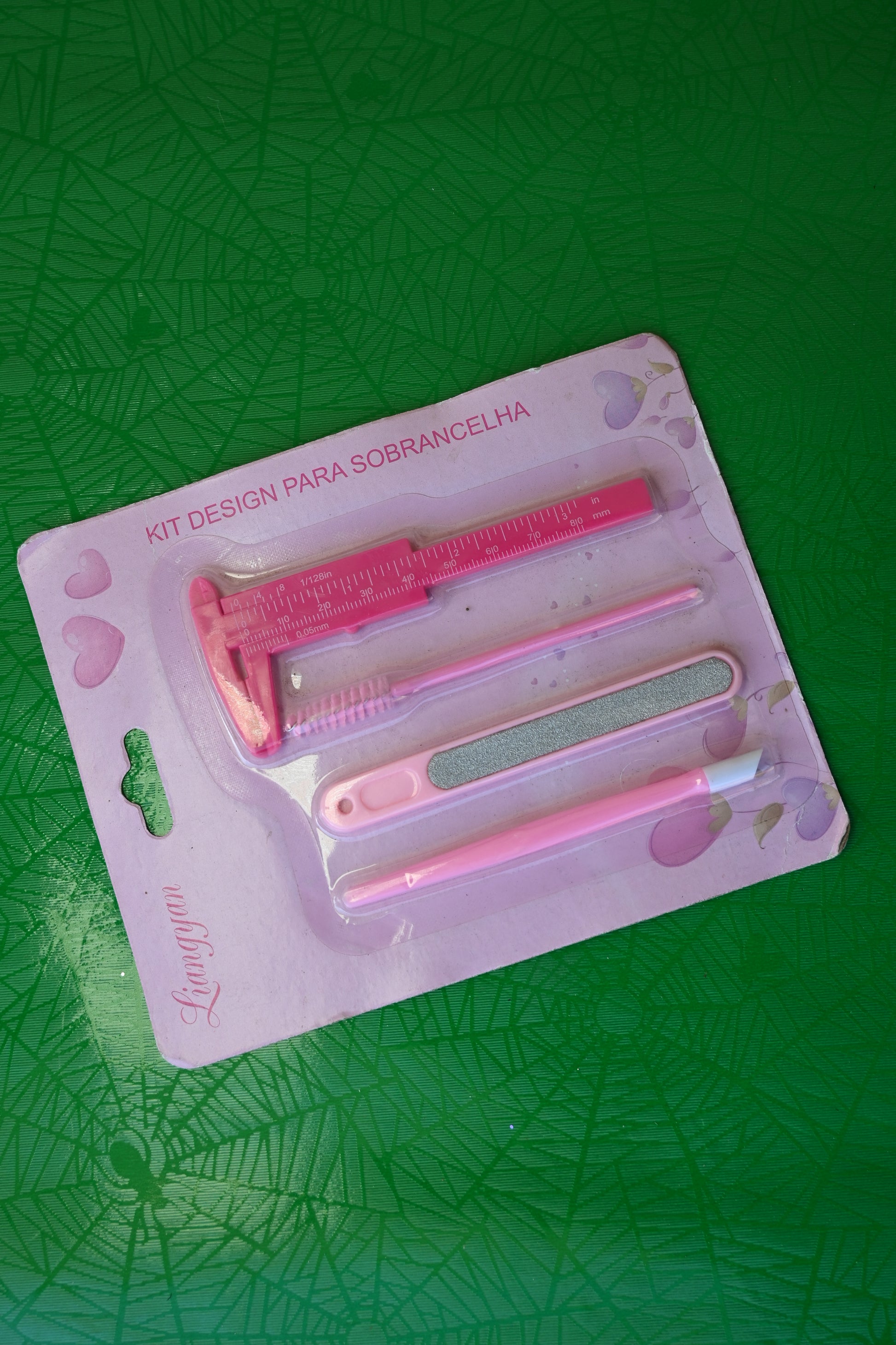Accesorios de uñas, pincel y regla de medición